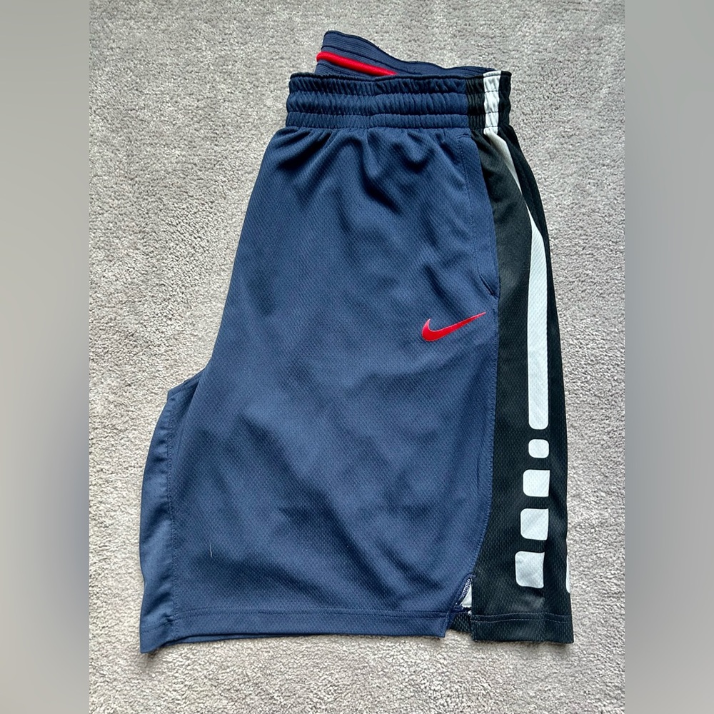 Men’s Nike ball shorts